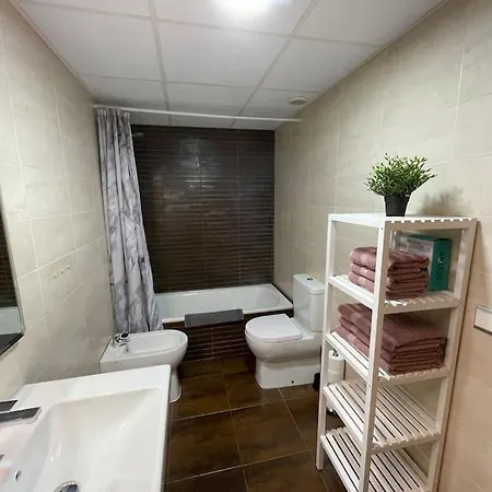 Mediodia - Parking Incluido, Centrico Y Tranquilo Apartment *